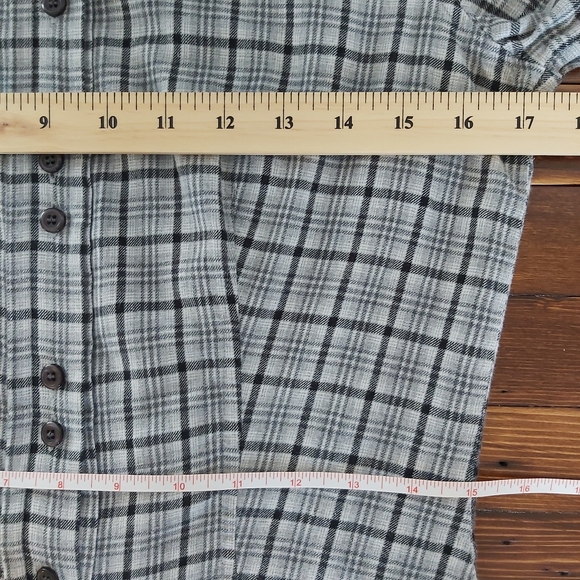 Jacob Connexion shirt womens S/M grey plaid flannel double buttons defined waist - Picture 5 of 6